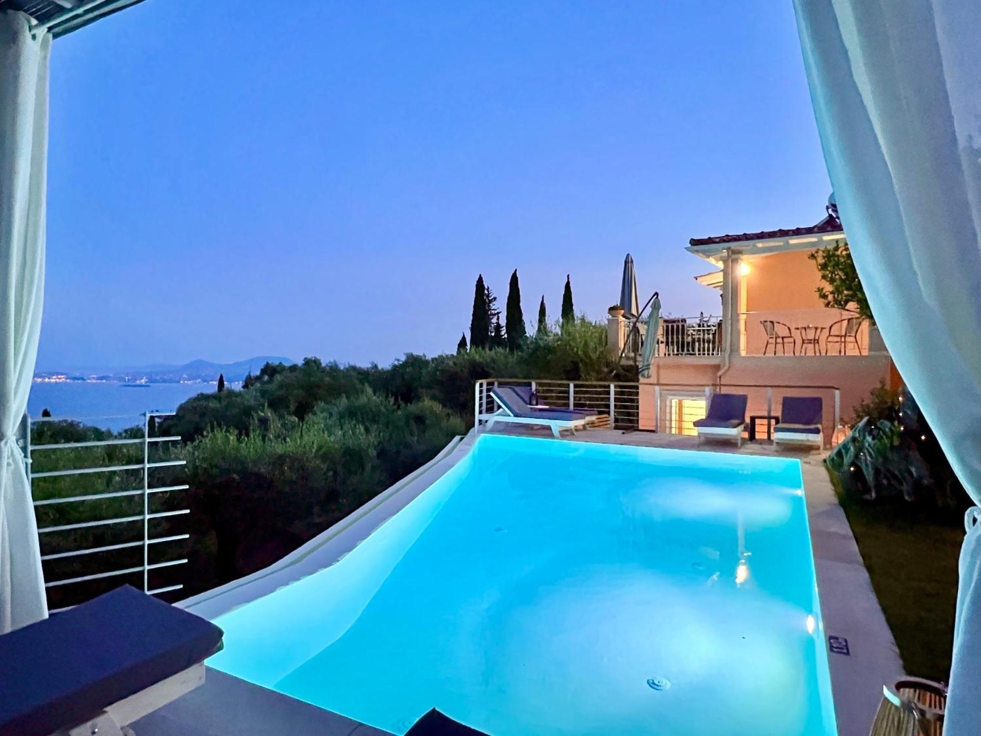 Villa Evmaria With Private Swimming Pool Spartylas Exteriér fotografie